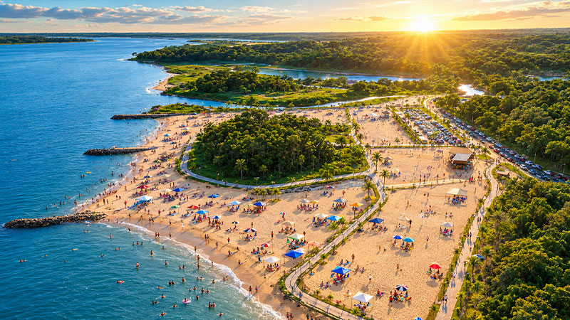 Costanera y Playa Saltos del Guairá
